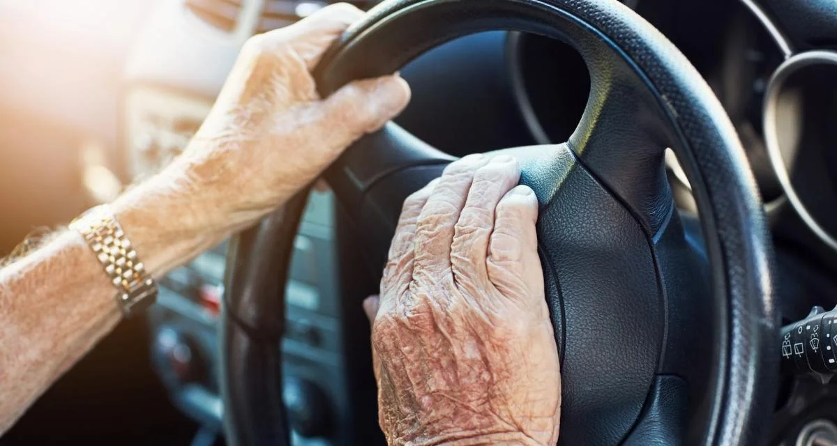 Driving After 70: Is There an Age Limit? The Debate Intensifies