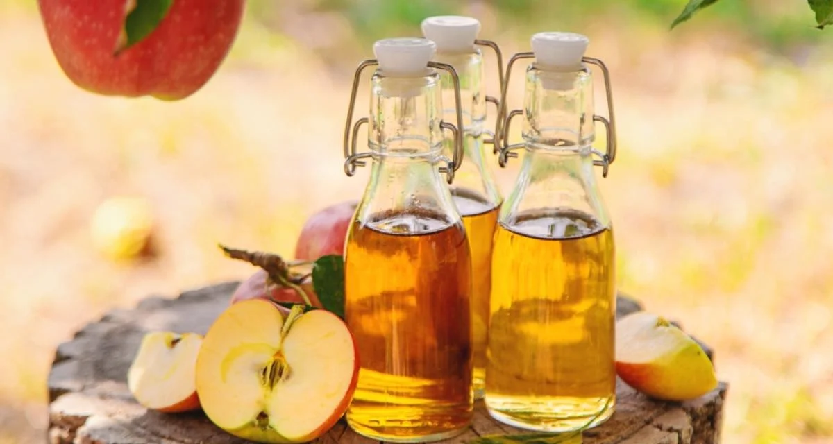 Apple Cider Vinegar: Benefits and Risks Explained
