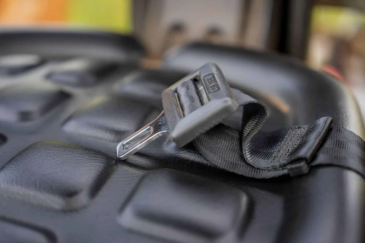 Choosing and Installing the Right Automotive Clip