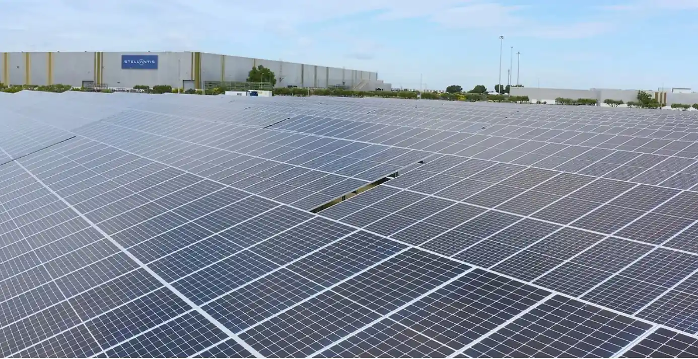 Two-Thirds of Stellantis Plants in Europe Equipped with Solar Power Stations