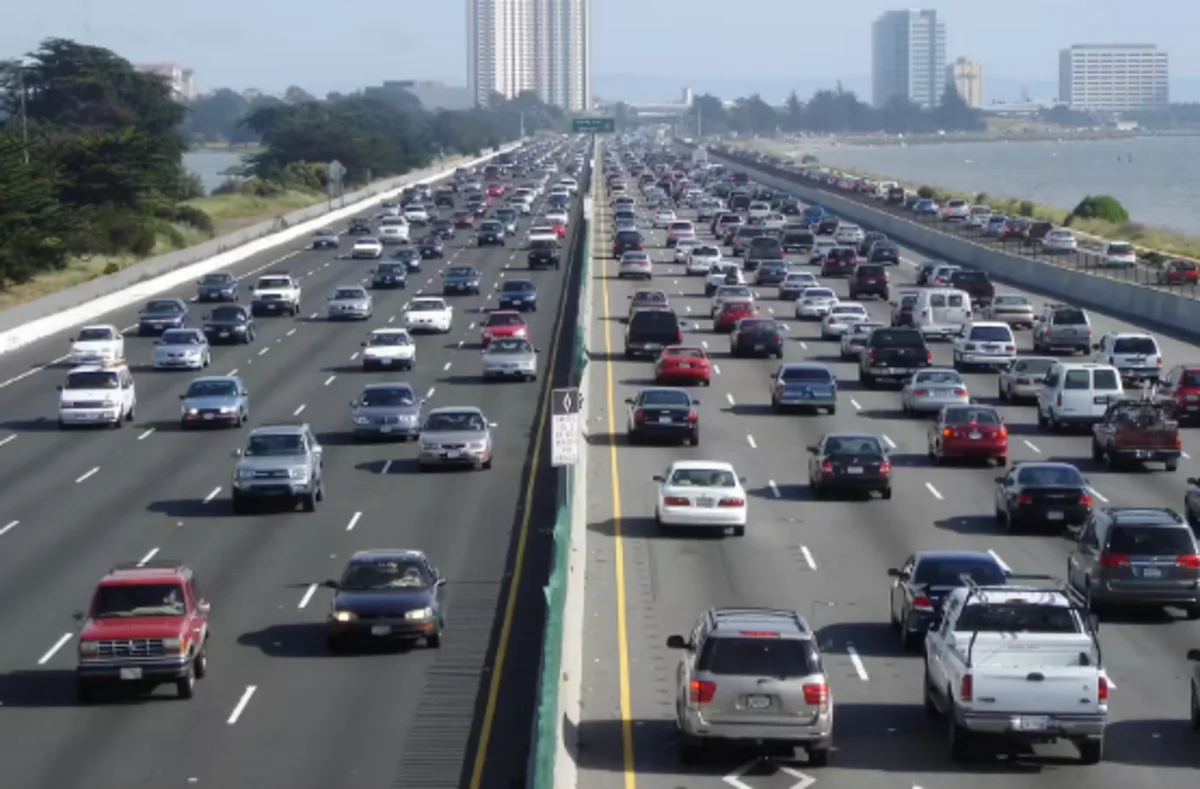 Record Highs for Car Ownership Certificates in Singapore